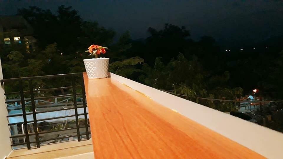 Fami Homestay Phong Nha Kültér fotó
